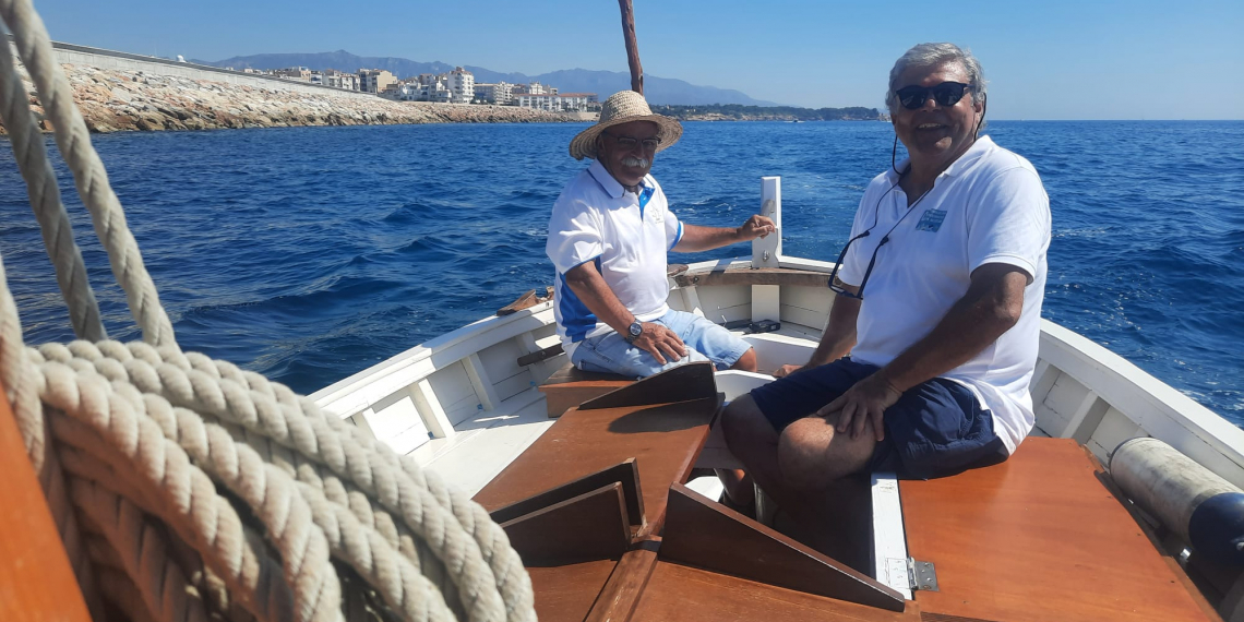 La 16a Trobada de Vela Llatina aplega 26 embarcacions a l’Ametlla de Mar