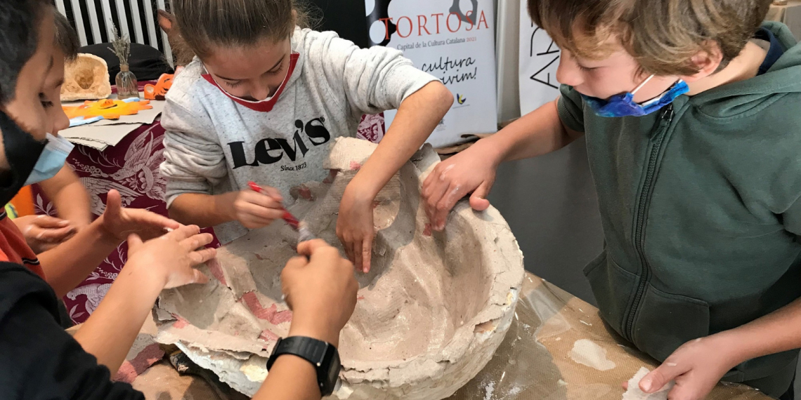 El projecte Artesania 360º vol acostar l’artesania als joves del Montsià