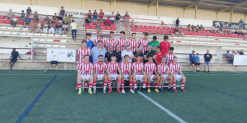 El CD Tortosa presenta la plantilla per la nova temporada amb l’objectiu d’assolir l’ascens