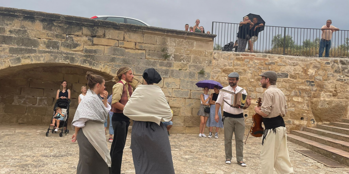 Espectacle itinerant “Al Safareig” a Vilalba dels Arcs