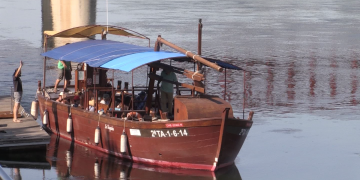 Bona campanya de navegació fluvial a l’Ebre, tot i el poc cabal