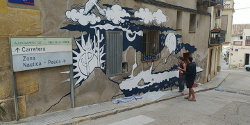 Els carrers de Riba-roja d’Ebre s’omplen de color amb el Festival Riu d’Art