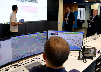 Projecte de fibra òptica per detectar problemes a la canonada del CAT