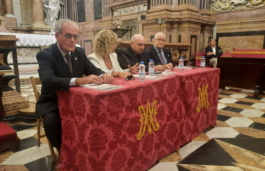 Dediquen un llibre a la trajectòria de Lluís de Tena, bisbe fundador de l’Arxiconfraria de la Cinta