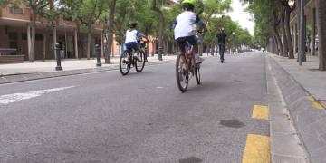 El passeig Moreira de Tortosa, lliure de vehicles pel Dia Mundial sense Cotxes