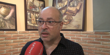 Àngel Algueró repassa trenta anys de carrera amb l’exposició ‘Pintar, una forma de viure’