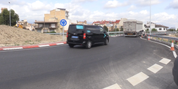 Viure en bici lamenta que la nova rotonda de Jesús no deixa espai per bicicletes