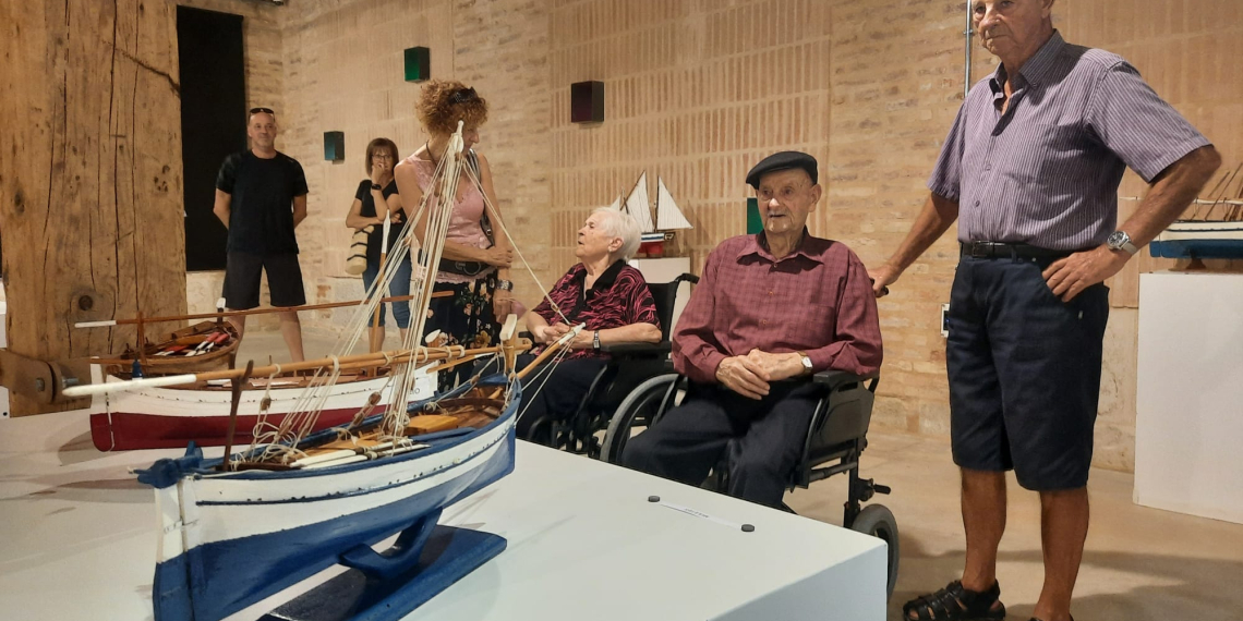 La Ràpita inaugura una exposició de maquetes del pescador Miguel Ferré Chillida