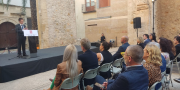 Pallarès (URV) demana educació i futur en l’acte institucional de la Diada a l’Ebre