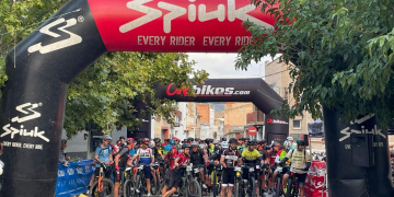 La Figot Race de Riba-roja d’Ebre reuneix un total de 160 participants