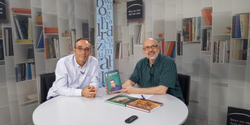 Rafael Haro, a Tens Un Racó Dalt del Món