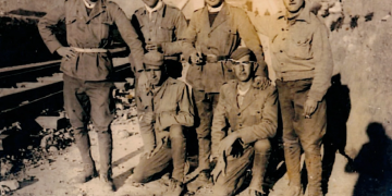 El Baix Ebre honora la memòria de 2.700 presoners de la dictadura que van construir la via fèrria de la Val de Zafan