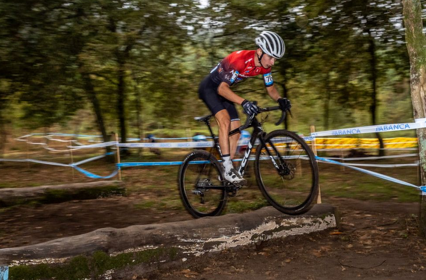 El tortosí Ivan Viladrich, dinovè a la prova de la Copa d’Espanya de ciclocròs celebrada a Marín