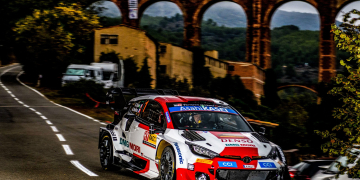 Victòria d’Ogier i Veillas (Toyota Yaris Hybrid) al RallyRACC Catalunya-Costa Daurada