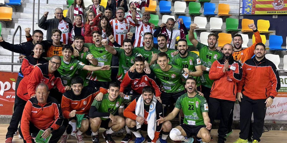 El Puerto Sagunto de Toni Malla supera (25-26) el Ciutat Real i segueix líder en solitari