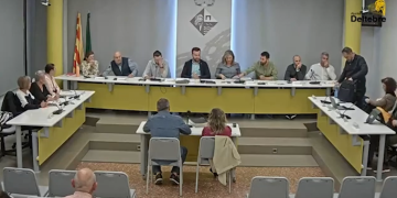 ERC i el PSC abandonen el ple municipal de Deltebre