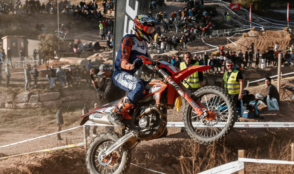 El gandesà Àlex Puey, segon a la categoria Júnior Superior de l’EnduRoc de Les Comes