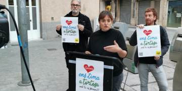 La CUP Tortosa acusa Acciona de no complir amb el contracte de recollida de residus