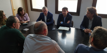 El govern català reclama a Ercros que faci enrere en el tancament de la planta de Flix