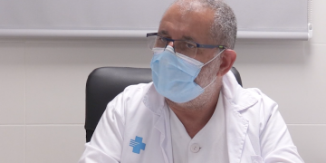 Doctor Ortí: ‘Les persones amb VIH encara s’amaguen perquè no els assenyalin amb el dit’