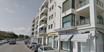 Mor un home a Tortosa mentre intentava robar pujant un pati interior