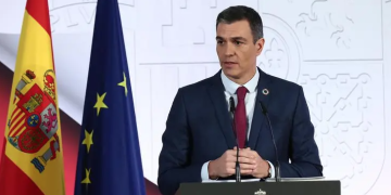 Moncloa elimina l’IVA d’aliments de primera necessitat i crea un xec de 200 euros per a famílies vulnerables