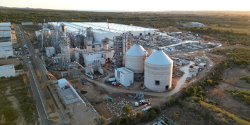 Kronospan encara la recta final de la construcció de la planta al polígon Catalunya Sud