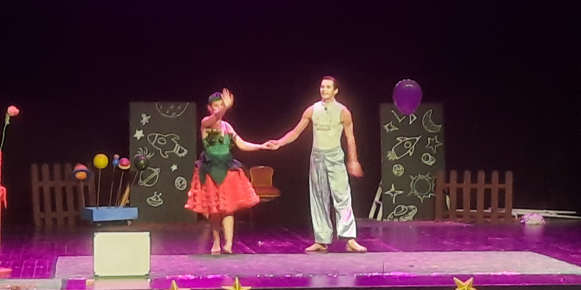 El conte del Petit Príncep arriba a Ulldecona a través de la dansa contemporània