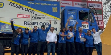 Joan Llangostera i el Pedregà Team guanyen el Dakar Classic en camions