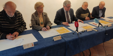 Les famílies Daufí i Pinyol cedeixen el fons fotogràfic i documental a l’Arxiu del Baix Ebre