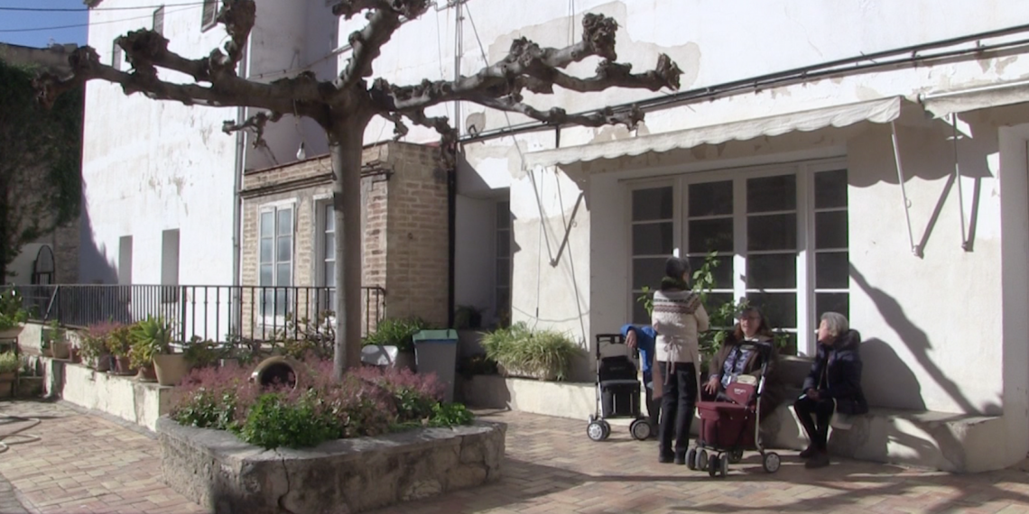Coneixem la tasca del menjador social de Tortosa