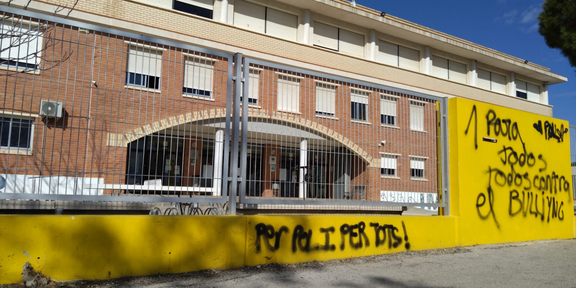 Educació activa una investigació interna per l’intent de suïcidi del jove de la Ràpita