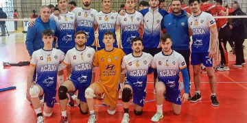 El Volei Roquetes, ja salvat, perd (3-0) a la pista del Sant Pere i Sant Pau