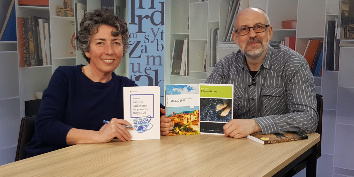 Anna Molina, a Tens Un Racó Dalt del Món