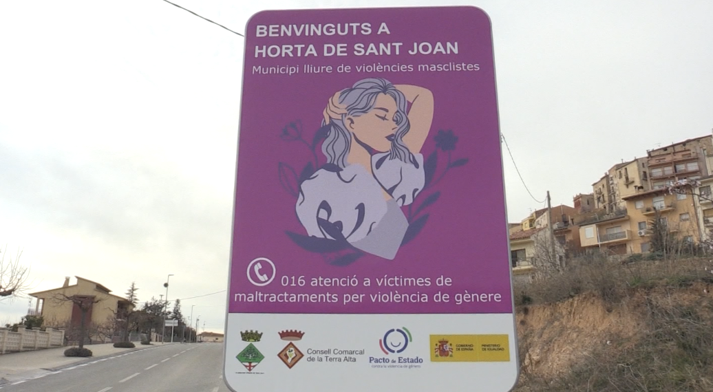 Quatre municipis de la Terra Alta rebutgen les violències masclistes amb cartells