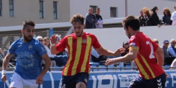 La UE Rapitenca rep el Tona en la primera de les quatre finals que li resten per aconseguir la salvació