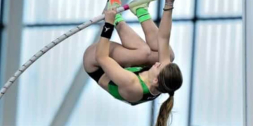 Anna Cardona, de la UA Montsià, sisena en perxa en el seu debut amb Espanya Sub’20