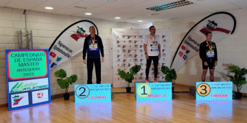 Josep Ramon Sanahuja, plata a la prova dels 1500 metres de l’Estatal Màster Indoor