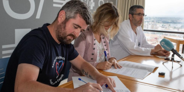L’AE Jordi Pitarque signa un conveni de col·laboració amb la Fundació Doctor Ferran