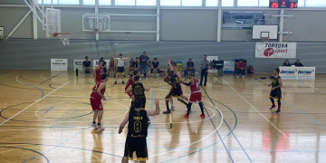 Clara derrota (96-72) del CB Cantaires-Tortosa a la pista del Balaguer