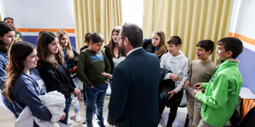 L’Ajuntament del Perelló constitueix l’associació que gestionarà la comunitat energètica que impulsa amb Territori