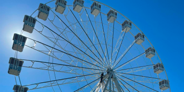 El comerç local de Tortosa repartirà 2.300 entrades per a la nòria d’Expoebre