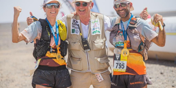 Albert Giné i Ragna Debats completen la Marató de Sables, després d’un esforç titànic