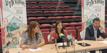 La fira Litterarum de Móra d’Ebre es marca l’objectiu d’apropar el públic jove a la lectura