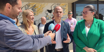 Turull visita les Terres de l’Ebre per donar suport a la candidatura de Lídia Saura a Roquetes