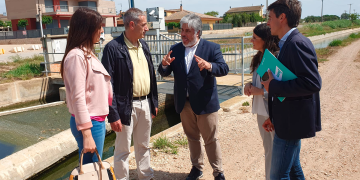 Albert Batet (Junts) es reuneix amb les comunitats de regants de l’Ebre per la sequera