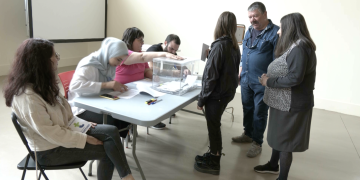 Obren els col·legis electorals sense incidències a Tortosa