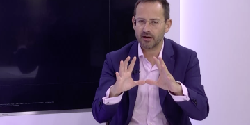 Biarnés anuncia 10 actuacions per als primers tres mesos del nou govern