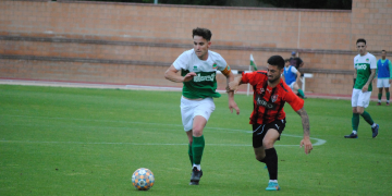 El FC Ascó perd (1-4) contra el Reddis, però certifica la permanència a la Primera Catalana