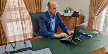 Luz incorpora al PP al govern i estén la mà a totes les formacions per treballar per Gandesa